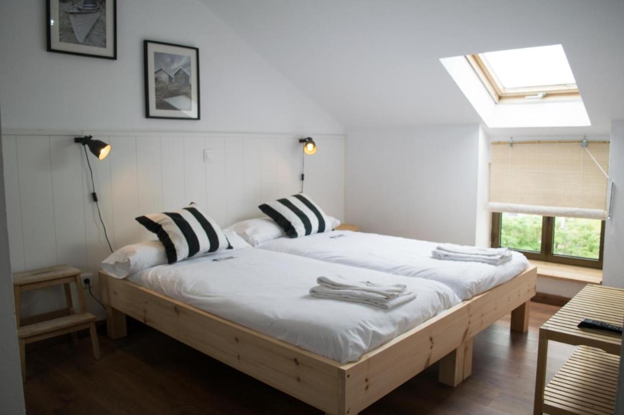 Latas Surf Lodge Лоредо Екстериор снимка