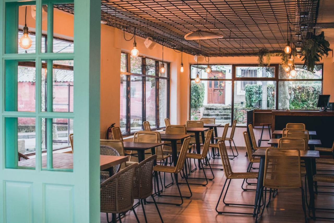 Latas Surf Lodge Лоредо Екстериор снимка