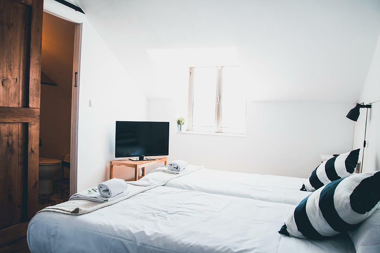 Latas Surf Lodge Лоредо Екстериор снимка